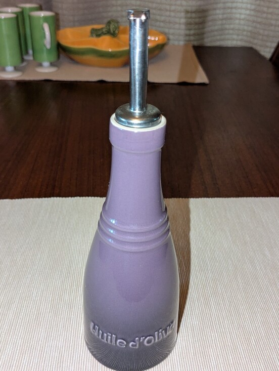 Le Creuset Other - Le Creuset Stoneware Oil Dispenser Cassis Purple Color & Embossed Huile d'olive